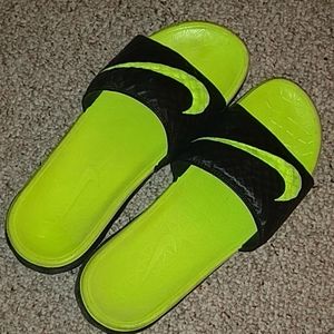 Nike slides